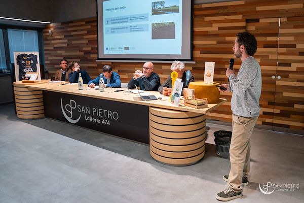 Biostabile: i Prati Stabili per un allevamento di qualità