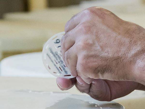 Come programmare al meglio la produzione di Grana Padano