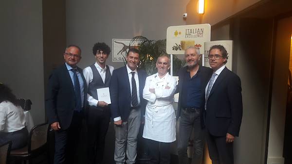 Do you speak Grana Padano?