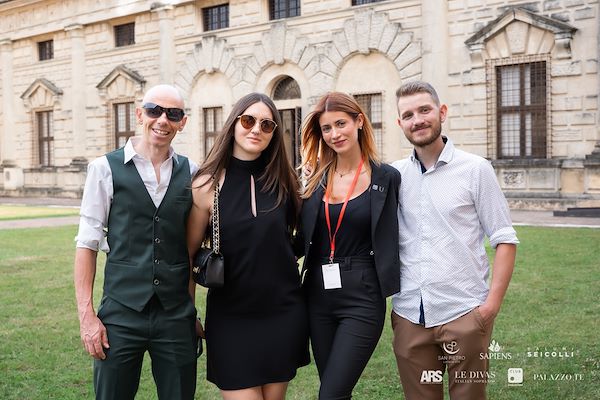 Sapiens - Spettacolo Zodiaco: 4 Stagioni Celesti